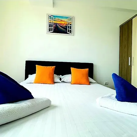 Summerland Infinite View